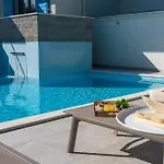 Вилла Allegra With 32msq Heated Pool, 300m Far From Sandy Beaches, Open Sea View *