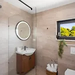 Allegra With 32msq Heated Pool, 300m Far From Sandy Beaches, Open Sea View * Омиш