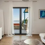 Allegra With 32msq Heated Pool, 300m Far From Sandy Beaches, Open Sea View * Омиш